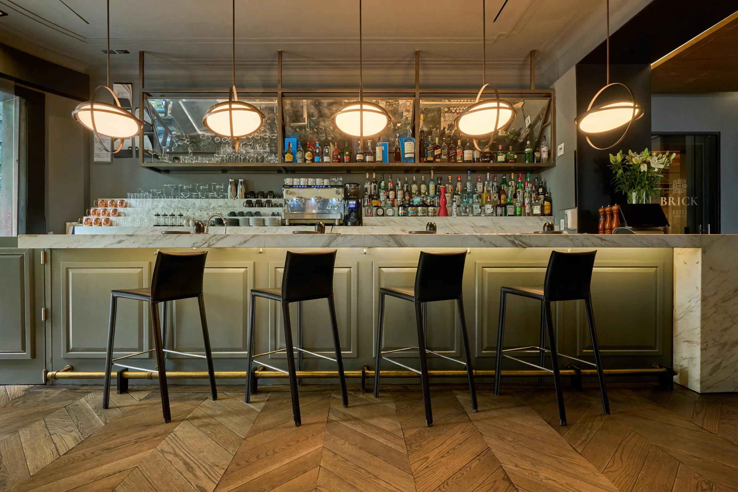 Lobby bar
